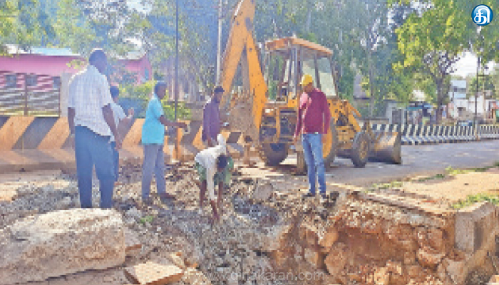 கோடைகாலம்-என்பதால்-சுற்றுலா-பயணிகள்-வருகை-அதிகரிப்பு-ஏலகிரி-மலையில்-சேதமடைந்த-தரைபாலங்கள்-சீரமைக்க-ஆய்வு:-நெடுஞ்சாலை-துறை-அதிகாரிகள்-நடவடிக்கை