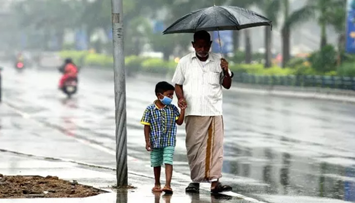 தமிழகத்தில் 9 மாவட்டங்களில் அடுத்த 3 மணி நேரத்தில் கனமழை பெய்ய வாய்ப்பு: வானிலை ஆய்வு மையம் தகவல்!