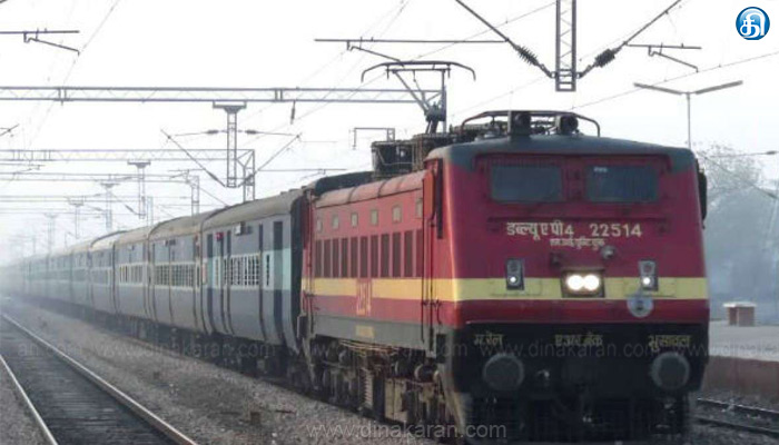 ரயில் இன்ஜின் பழுதால் கும்மிடிப்பூண்டி-சென்னை ரயில் மார்க்கத்தில் ரயில்கள் தாமதம்..!!