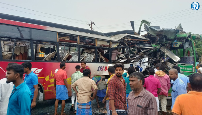 பண்ருட்டி அருகே பட்டாம்பாக்கத்தில் 2 தனியார் பேருந்துகள் நேருக்கு நேர் மோதியதில் 2 பேர் உயிரிழப்பு!