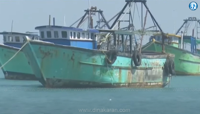 நெடுந்தீவு அருகே கரை ஒதுங்கிய ராமேஸ்வரம் விசைப்படகு மீனவர்கள் 9 பேரை கைது செய்தது இலங்கை கடற்படை..!!