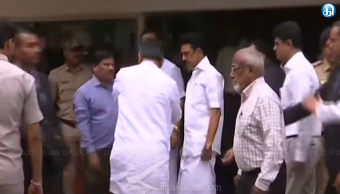 கேரள முன்னாள் முதல்வர் உம்மன் சாண்டி உடலுக்கு முதலமைச்சர் மு.க.ஸ்டாலின் அஞ்சலி..!!