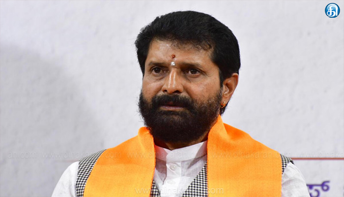 பாஜக தேசிய பொதுச்செயலாளர் பதவியில் இருந்து சி.டி.ரவியை நீக்கியது கட்சி மேலிடம்..!!