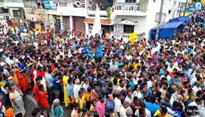 புதுச்சேரியில் மிகவும் பிரசித்தி பெற்ற வீராம்பட்டினம் செங்கழுநீரம்மன் கோயில் தேர்திருவிழா தொடங்கியது