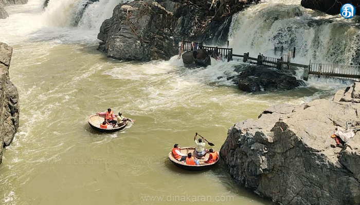 ஒகேனக்கலில் தொடர்ந்து 11வது நாளாக பரிசல் இயக்க மாவட்ட நிர்வாகம் தடை..!!