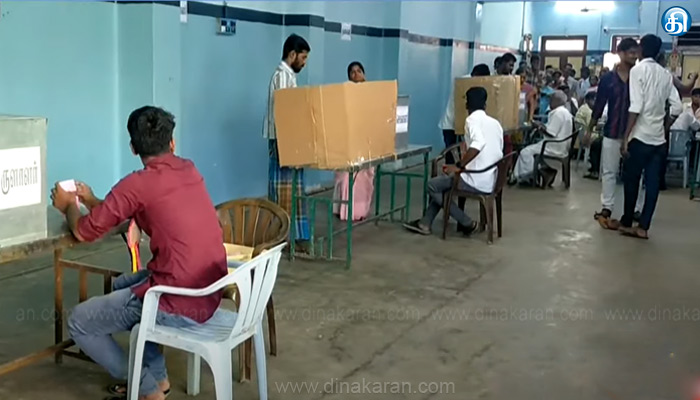 கும்பகோணத்தில் பொதுத்தேர்தலைப் போன்ற நடைமுறைகளுடன் நடந்த வாக்குப்பதிவு: மீனவர் சங்கத்  தேர்தலை முன்னிட்டு போலீசார் பாதுகாப்பு பணி