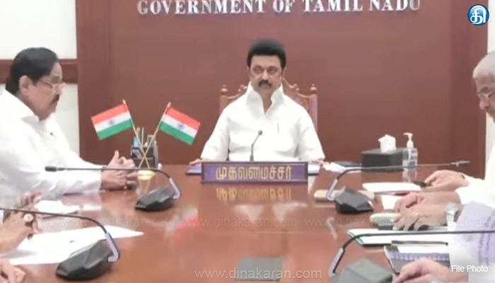 மிக்ஜாம்” புயல் வெள்ளத்தால் வாழ்வாதாரம் பாதிக்கப்பட்ட மக்களுக்கு…