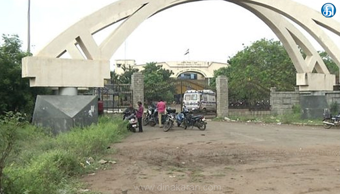 பெண் கைதி தப்பியோட்டம்–சிறை காவலர்கள் பணியிடை நீக்கம்