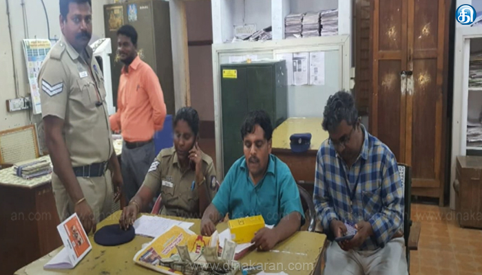வாணியம்பாடியில் பணப்பட்டுவாடா ! பறக்கும் படை அதிகாரிகளை கண்டதும்தப்பியோட்டம்..?